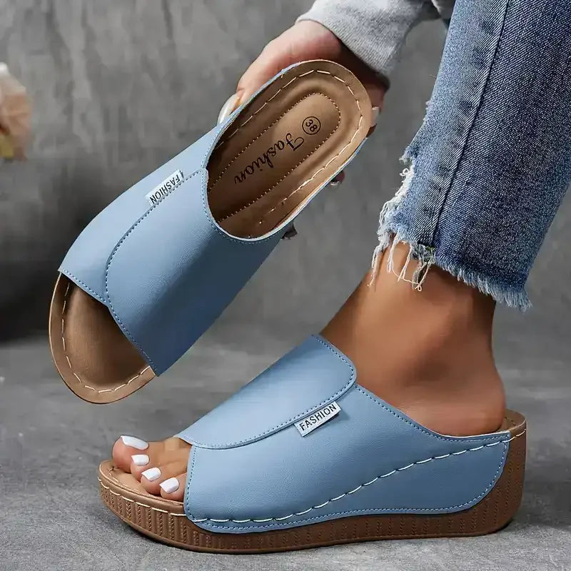 Marchéa | Mules Compensées en Cuir Respirant